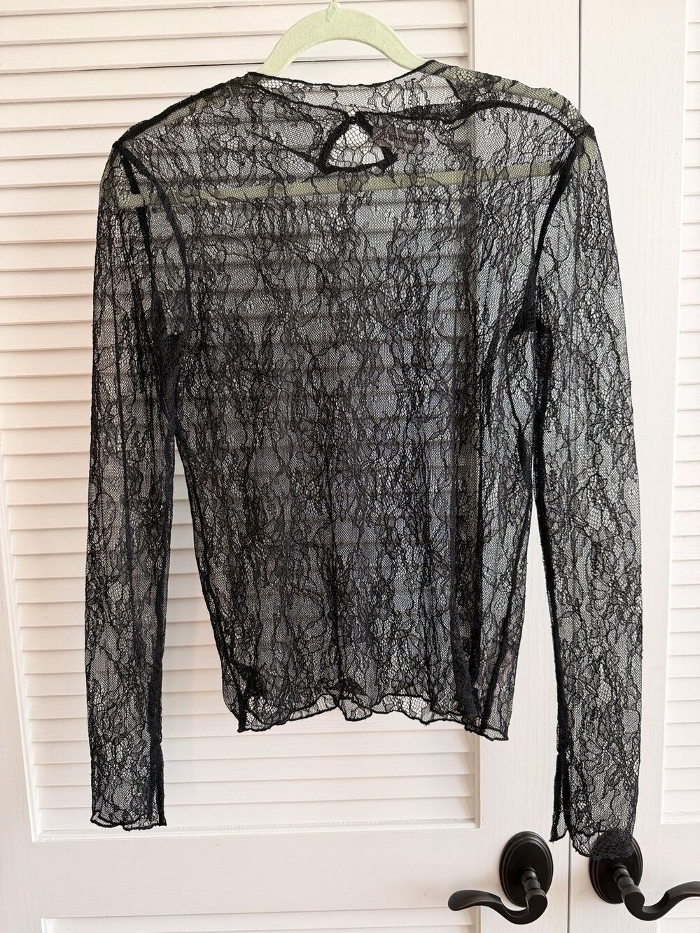 WEWOREWHAT Black Sheer Floral Lace Top Medium Long Sleeve Goth Layering